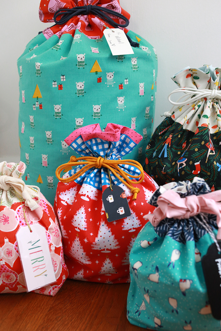 In Color Order: Reusable Gift Tag Ideas for Drawstring Bags