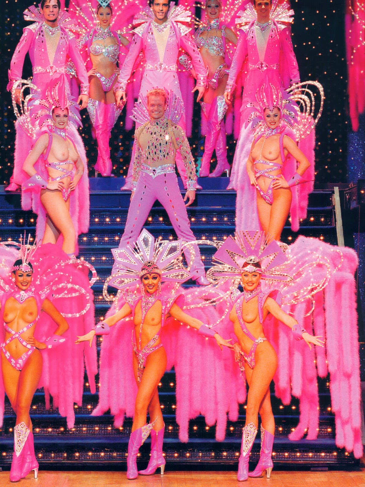 Кабаре в париже Кабаре в париже