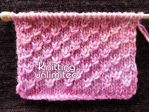 Pangolin Scales Knitting Stitch, Free Pattern.