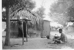 Life In Ono-i-Lau 1970-1972