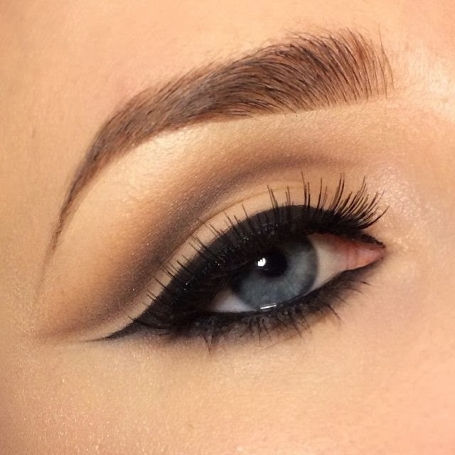 eloquent eye eloquent eye