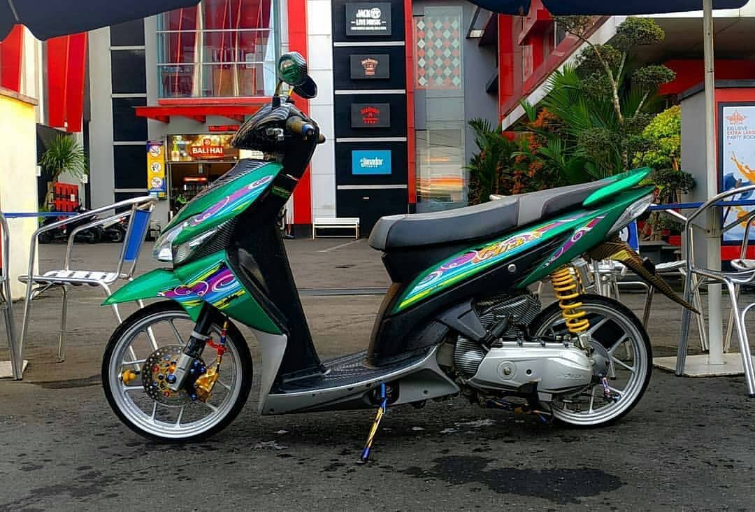 Ide Modifikasi Vario 110 Karbu Babylook Simple Terviral