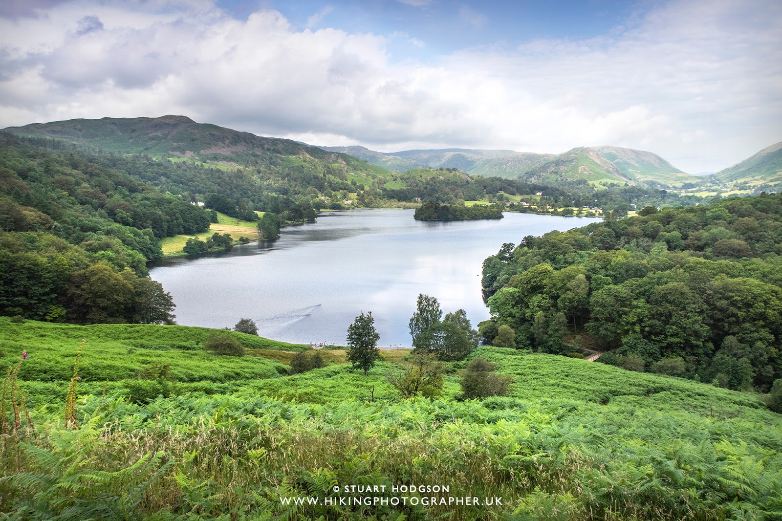 Short Grasmere circular walk with amazing views from Loughrigg Terrace