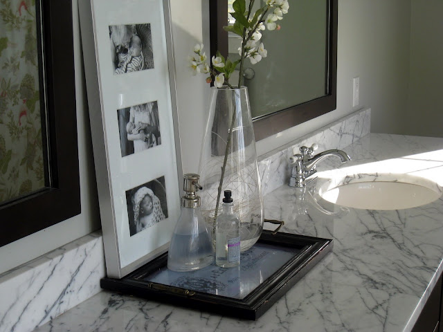 Marble bathroom countertops 