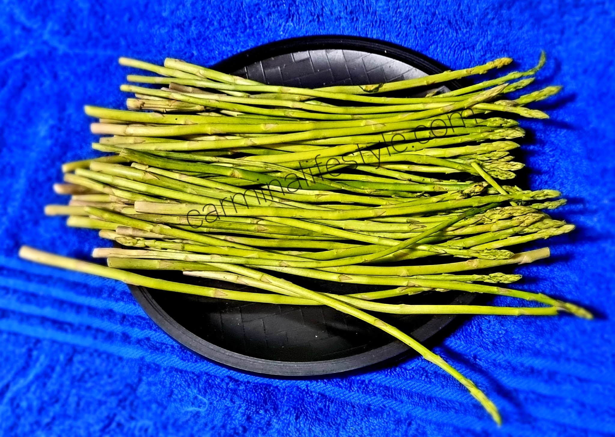 Asparagus with Melted Butter and Mayo Dip Recipe