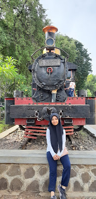 wisata museum transportasi kereta api lawang sewu semarang nurul sufitri mom lifestyle blogger traveling culinary review