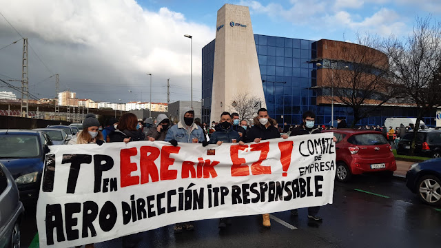 Los trabajadores de ITP Aero se manifiestan contra 136 despidos y reclaman el apoyo "claro" del Ayuntamiento