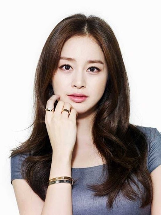 Kim Tae Hee - She is so beautiful!