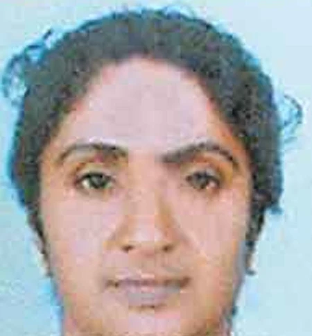 Woman found dead inside her home, Dead, Murder, Arrested, Police, Food, hospital, Treatment, Injured, Local-News, News, Kerala