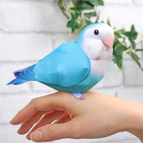 Rosy-Faced Lovebird Papercraft | Paperized Crafts