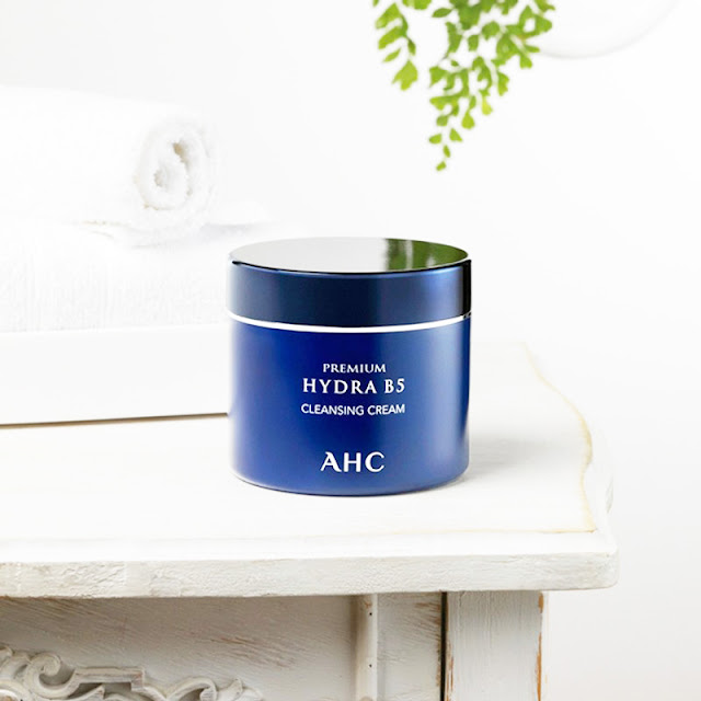 tay trang AHC Premium Hydra B5 Cleansing Cream