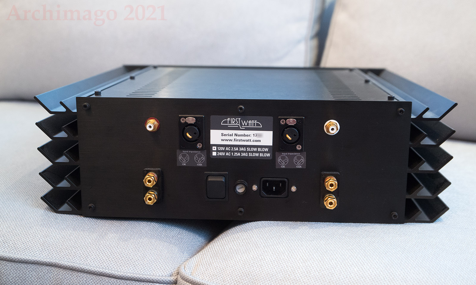 Fosi Audio V3 Two-Channel Integrated Amplifier - A Blogs & Little Things  Review 