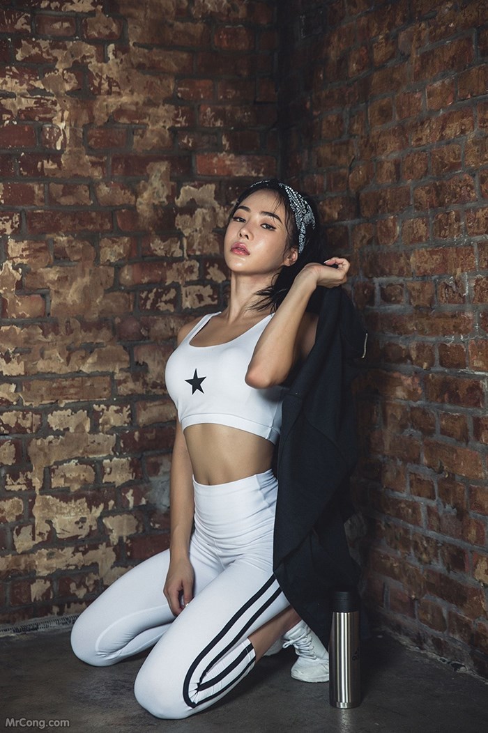 The beautiful An Seo Rin shows off her figure with a tight gym fashion (273 pictures)