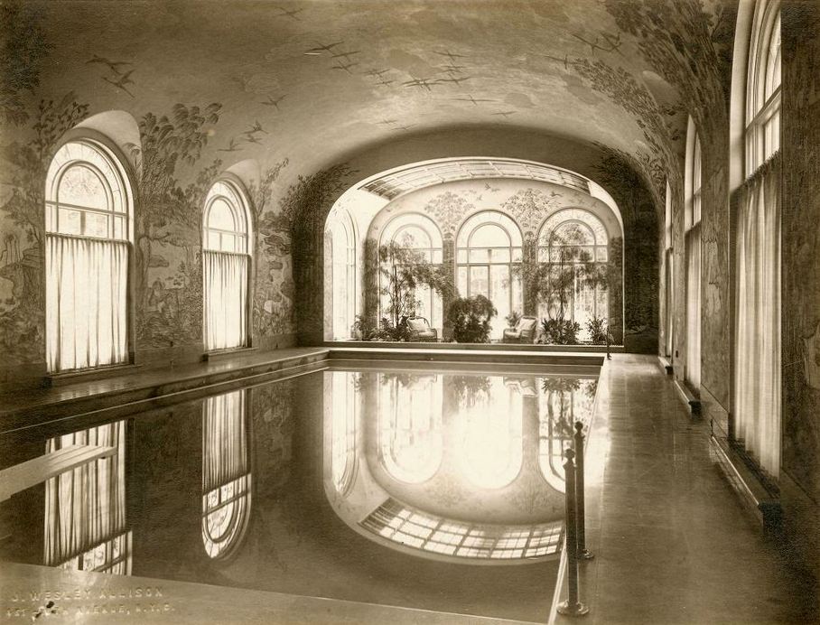 Half Pudding Half Sauce: Playhouse at 