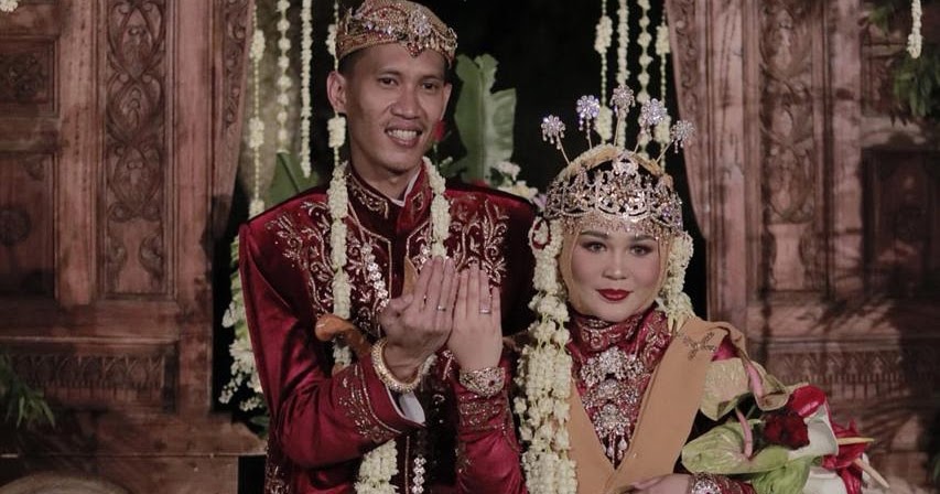 baju pengantin adat madura