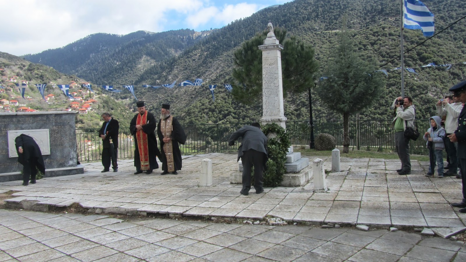 Sotiris Sotiropoulos Η ΕΘΝΙΚΗ ΓΙΟΡΤΗ ΤΗΣ 25ης ΜΑΡΤΙΟΥ ΣΤΗ ΔΙΒΡΗ