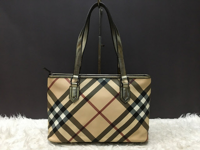 harga burberry bag original