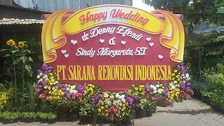 Bunga papan Pernikahan Surabaya