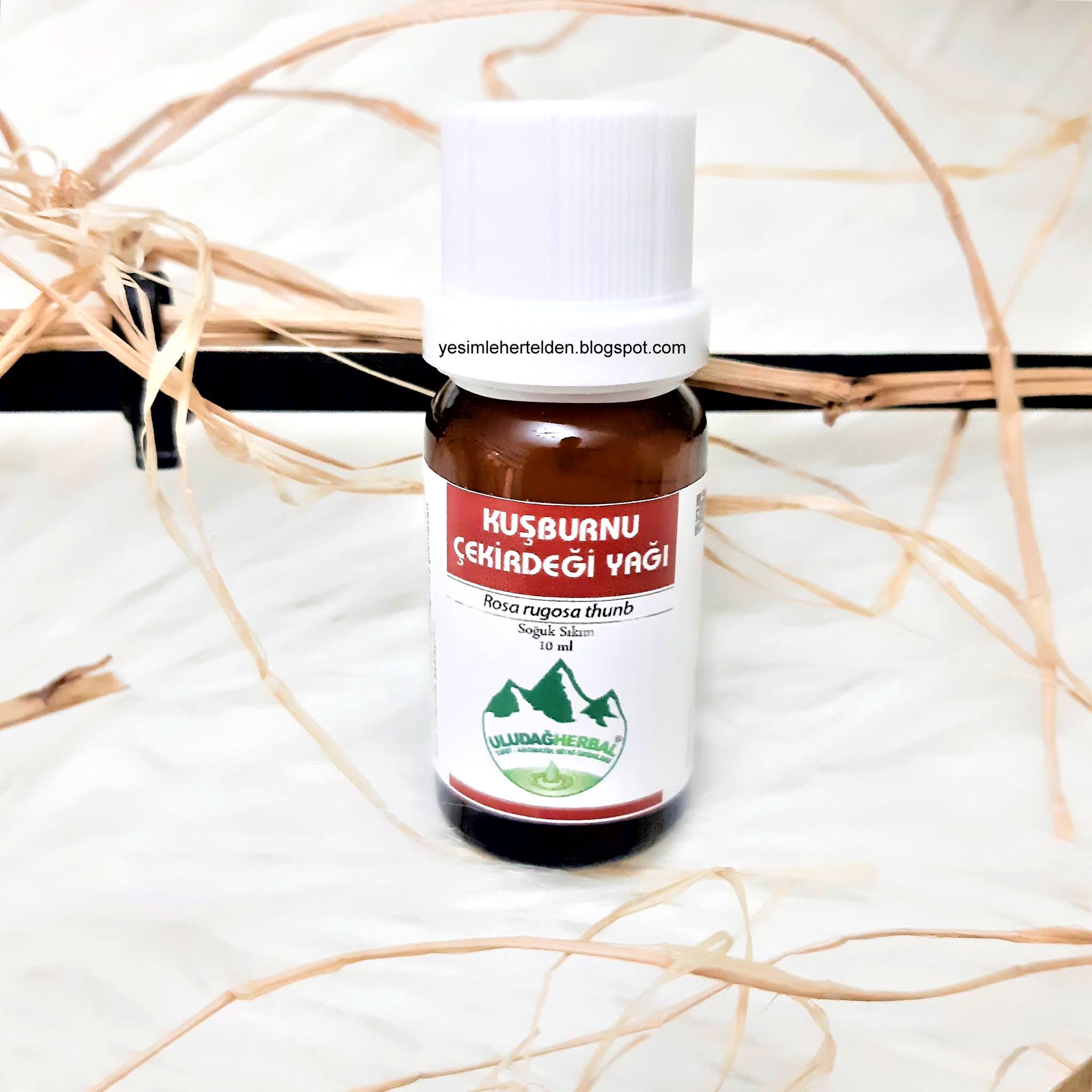 Uludag Herbal Kusburnu Cekirdegi Yagi Yesimle Her Telden Hayata Ve Yasama Dair Ne Varsa