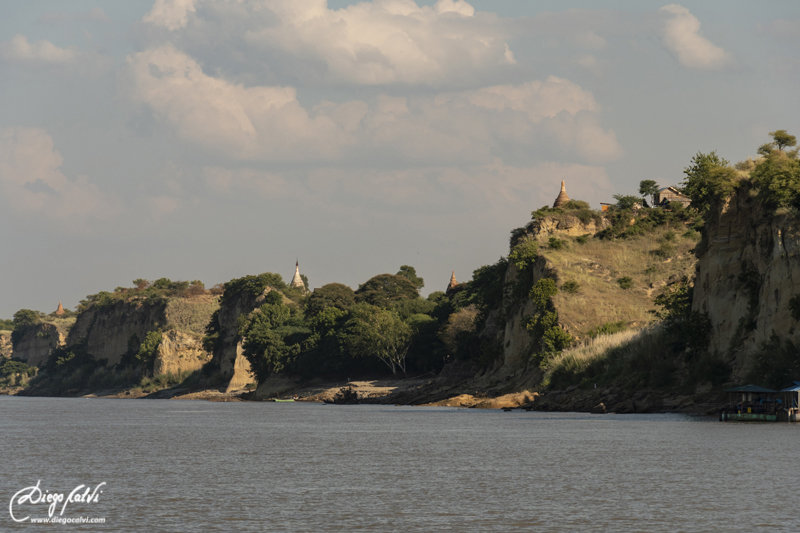 Myanmar la antigua Birmania - Blogs de Myanmar - Desde Mandalay a Bagan navegando por el río (4)