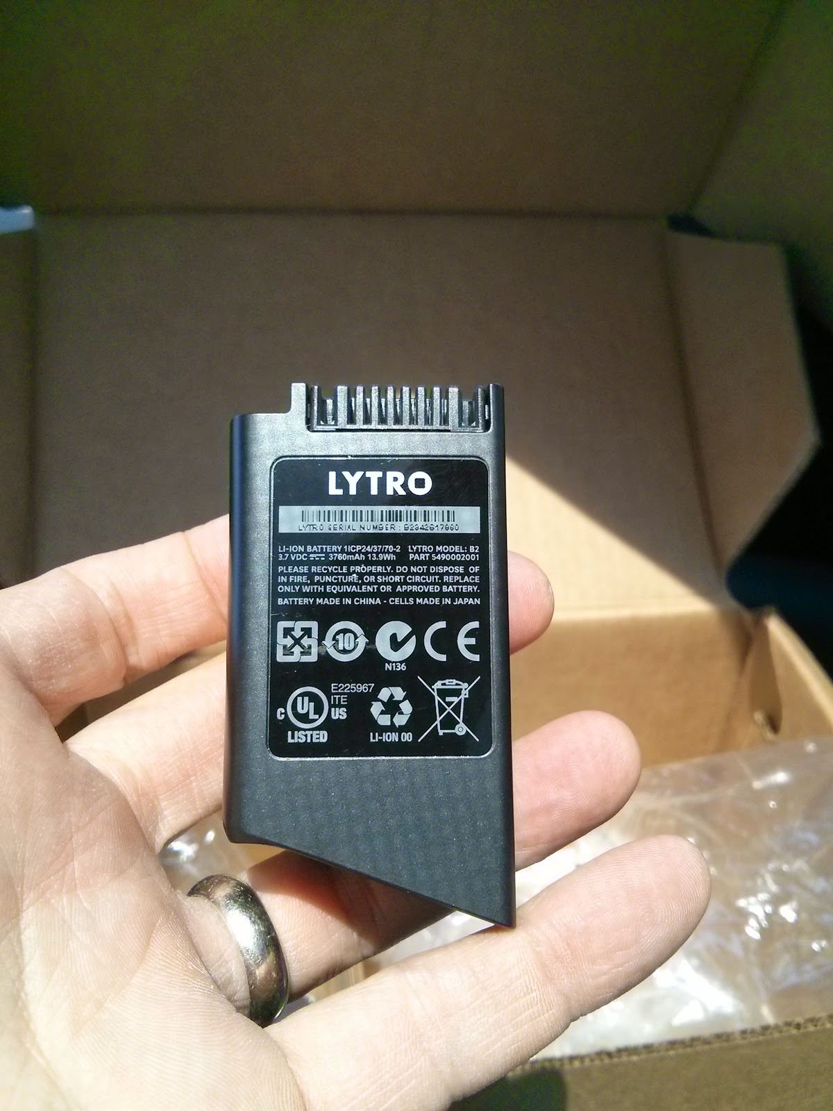 Business & Technology Related Musings: Lytro Illum Unboxing