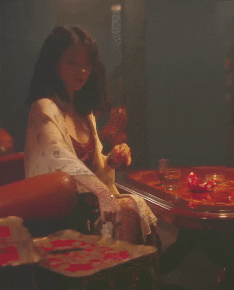 진짜로 섹시한 아이유