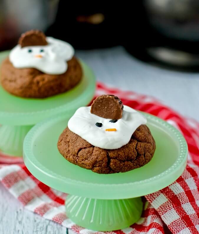 Chocolate and peanut butter Melting Snowman Cookies Chocolate and peanut butter Melting Snowman Cookies