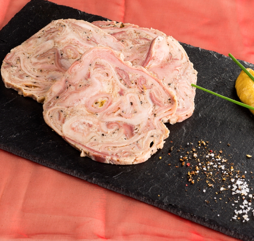Charcuterie Le Grenier Médocain les pieds sous la table