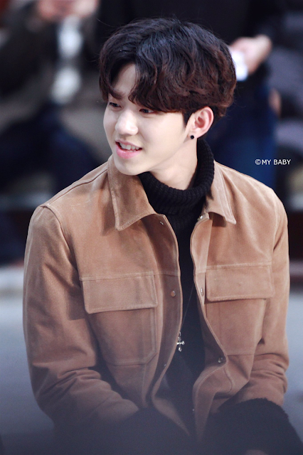 theqoo inserted image