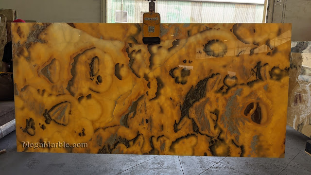 Onyx Yellow Slab Translucent