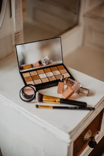 order-of-makeup-products-complexion order-of-makeup-products-complexion