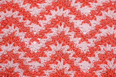 5 - Crochet IMAGEN Puntada en zig zag en forma de V a crochet y ganchillo. MAJOVEL CROCHET