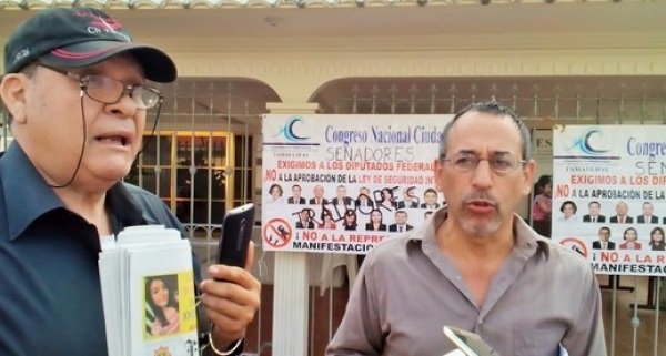 TAMAULIPAS: CLAUSURAN OFICINAS DE DIP QUE VOTARON A FAVOR DE LA LEY DE SEGURIDAD CLAUSURAN