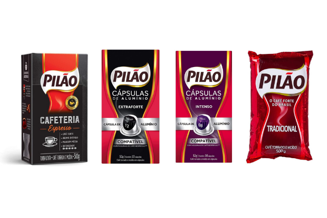Varias embalagens de café Pilão