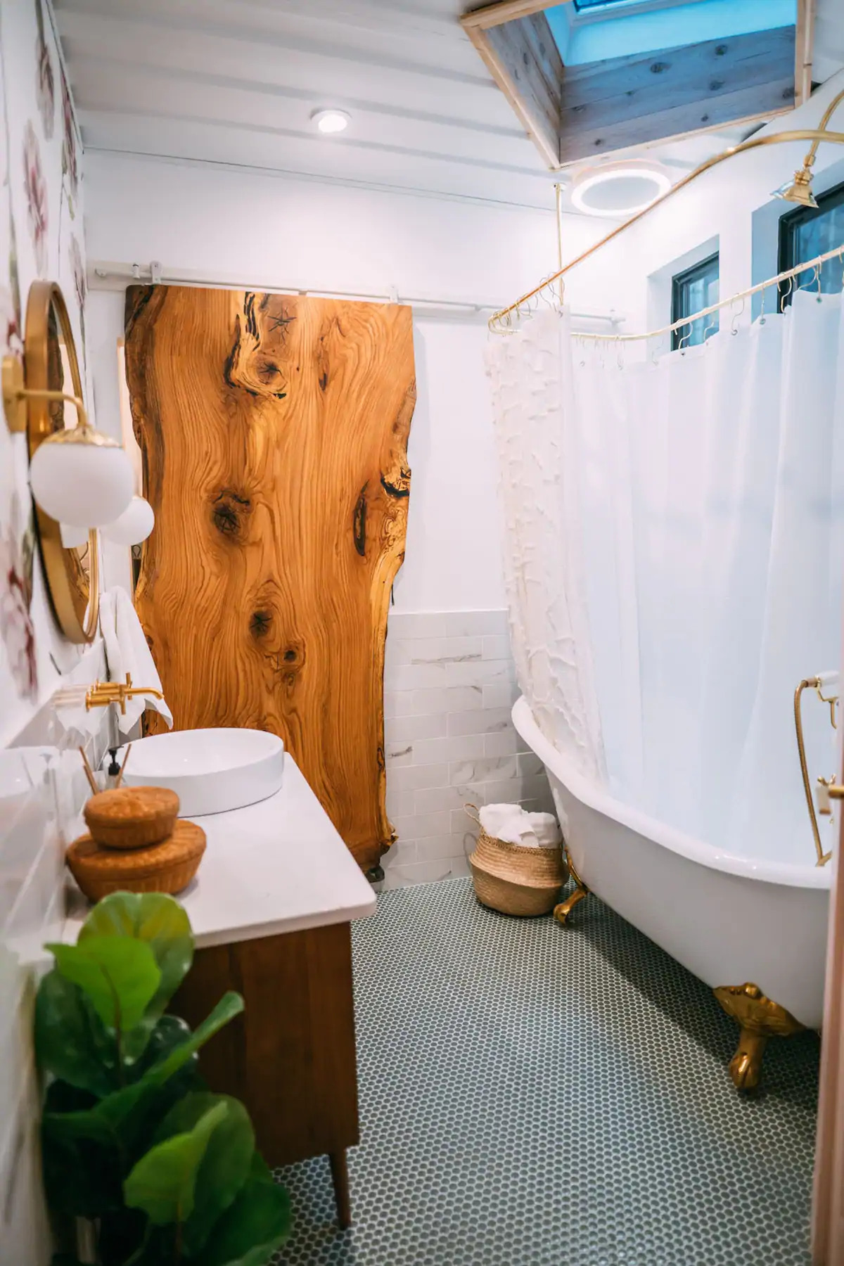 Shipping Container Homes & Buildings Box Hop Shipping Container Homes, Ohio, USA