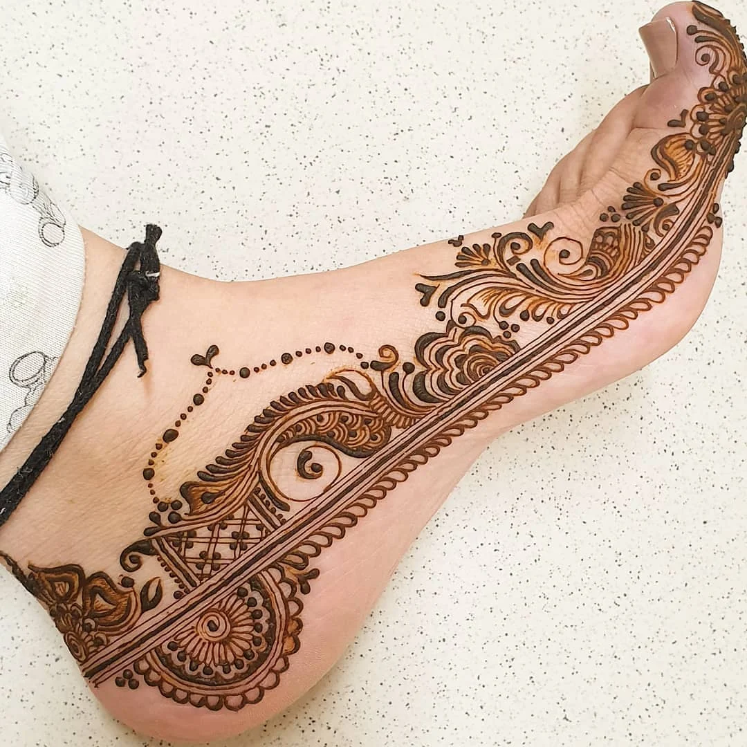 New Mehndi Designs – Beautiful Foot Mehndi Designs # i189