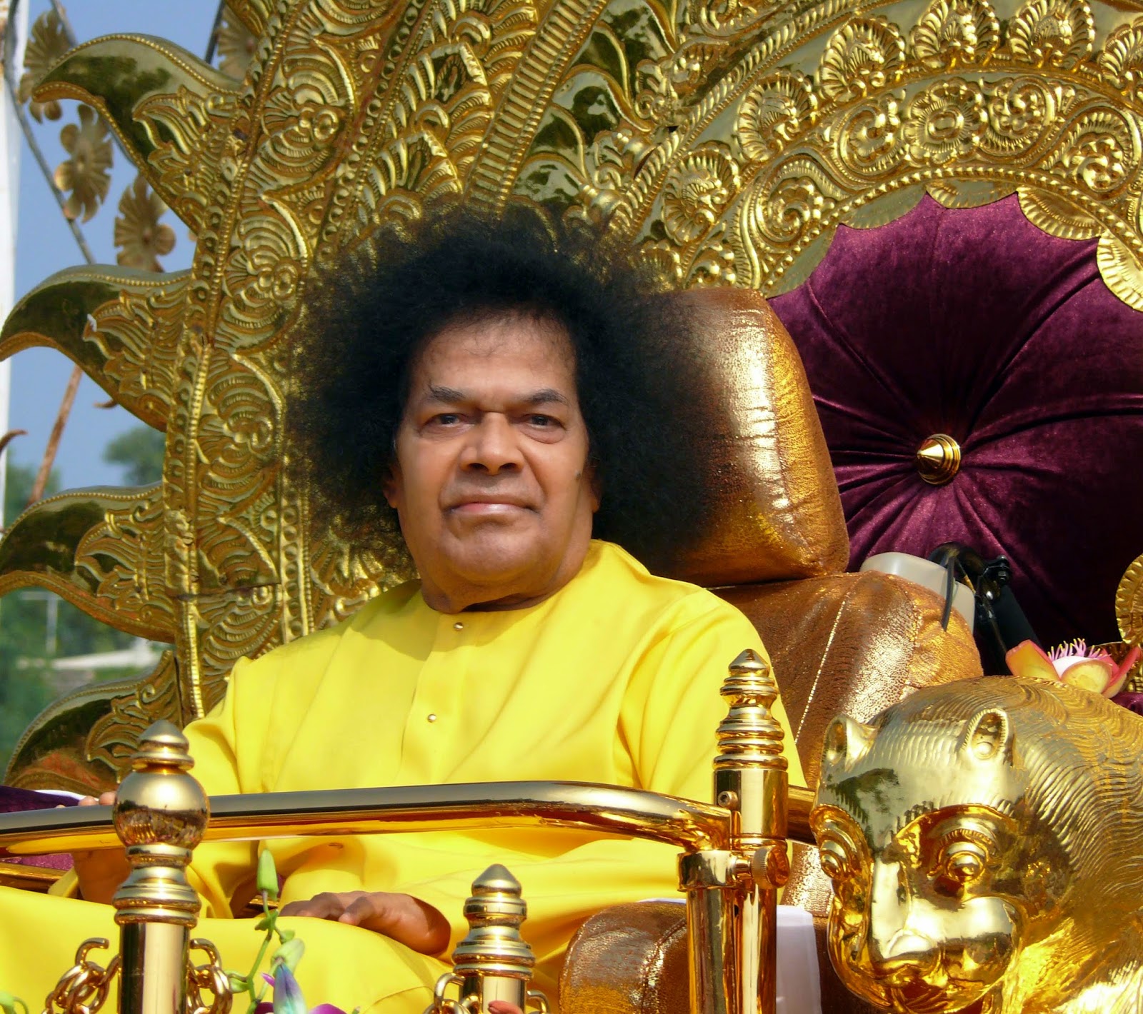 Sathya Sai with Students: The Glorious Sahasra Poornachandra Darshana