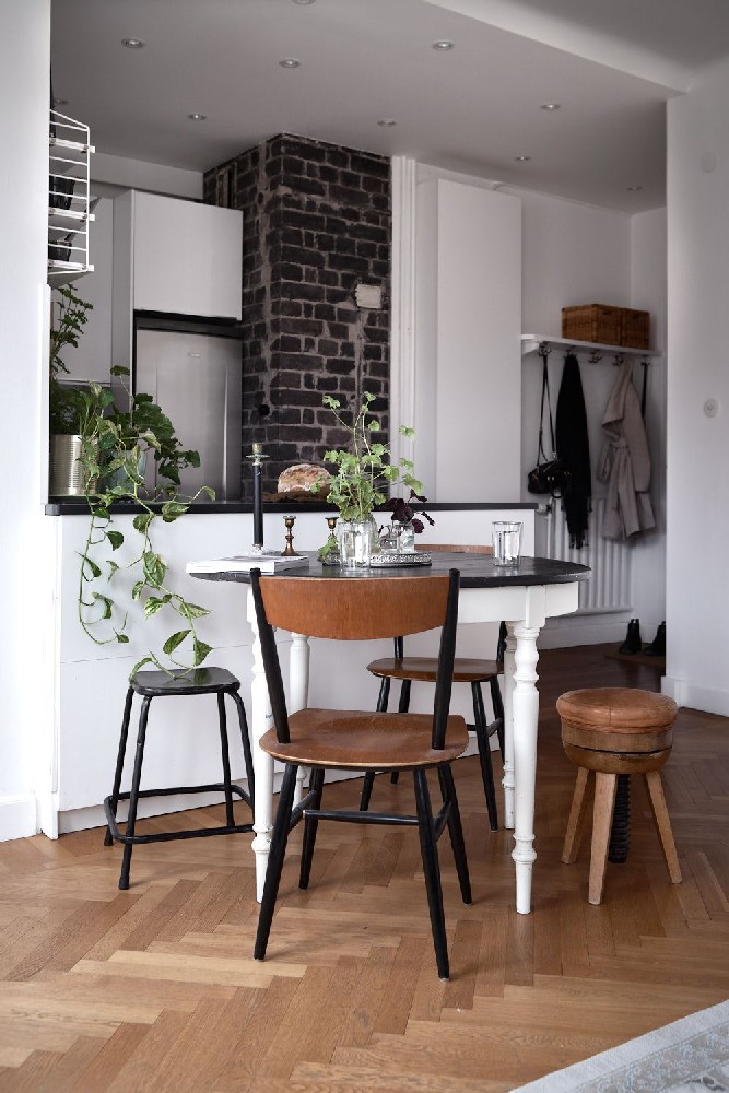 CHARMANTE TOUT NATURELLEMENT