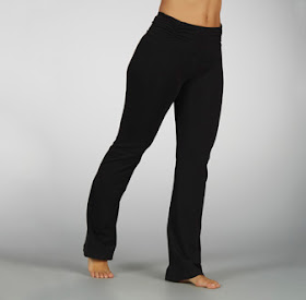 Pear-ing it Up! - Yoga Outfits for Pear Shaped Women |Walking On ...