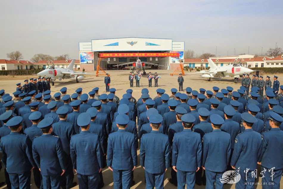 PLAAF%2BNanchang%2BQ-5%2Bpilot%2Bretirement%2Bceremony%2B1.jpg
