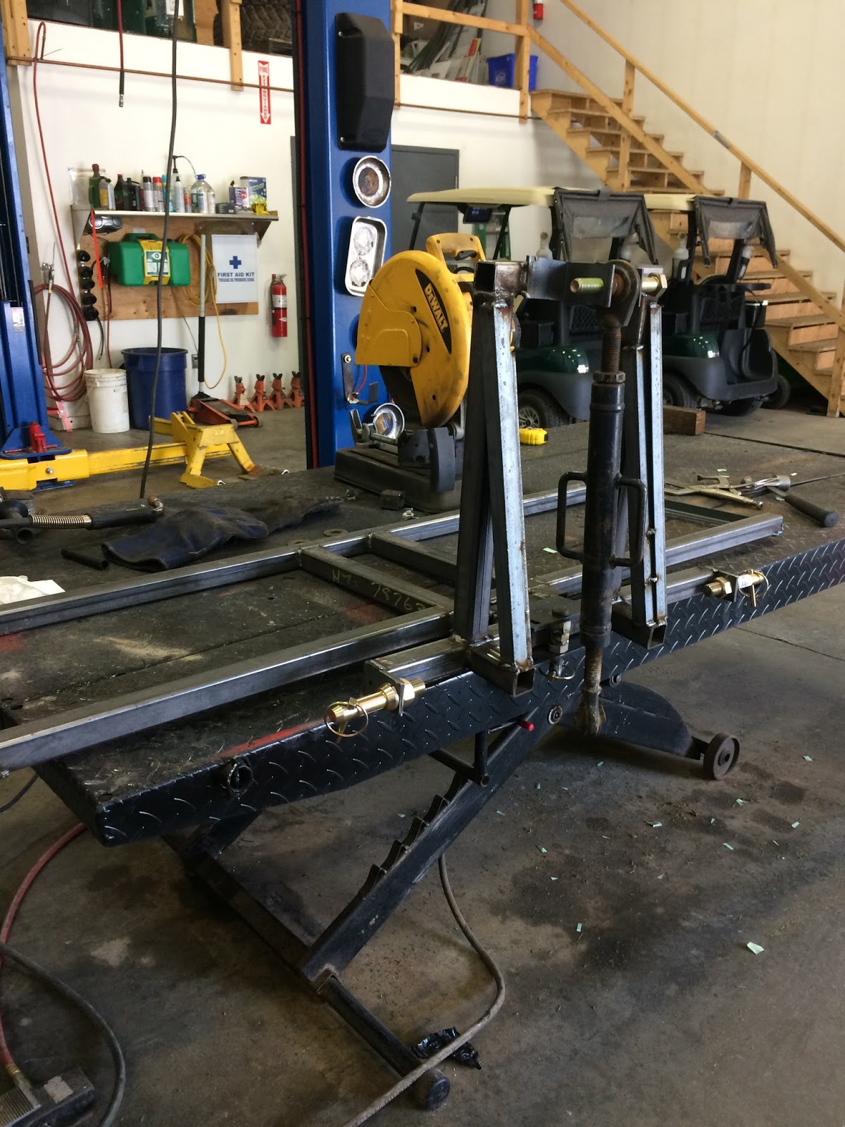 Bobs Shop 3 point hitch Rental cart tow truck