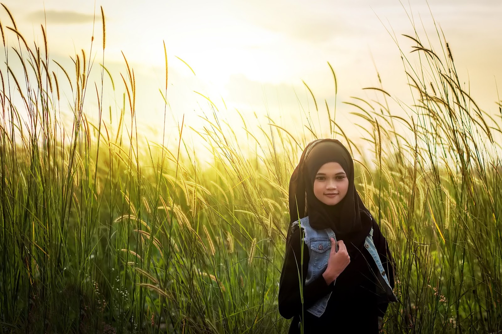 belajar fotografi backlight manis cewek manis dan seksi tips mengatasi backlight cara memfoto matahari cewek igo hijab hitam manis dan seksi manis