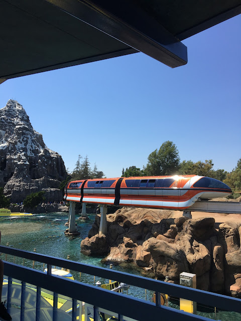 Disneyland Monorail Passing Over Finding Nemo Submarine Voyage
