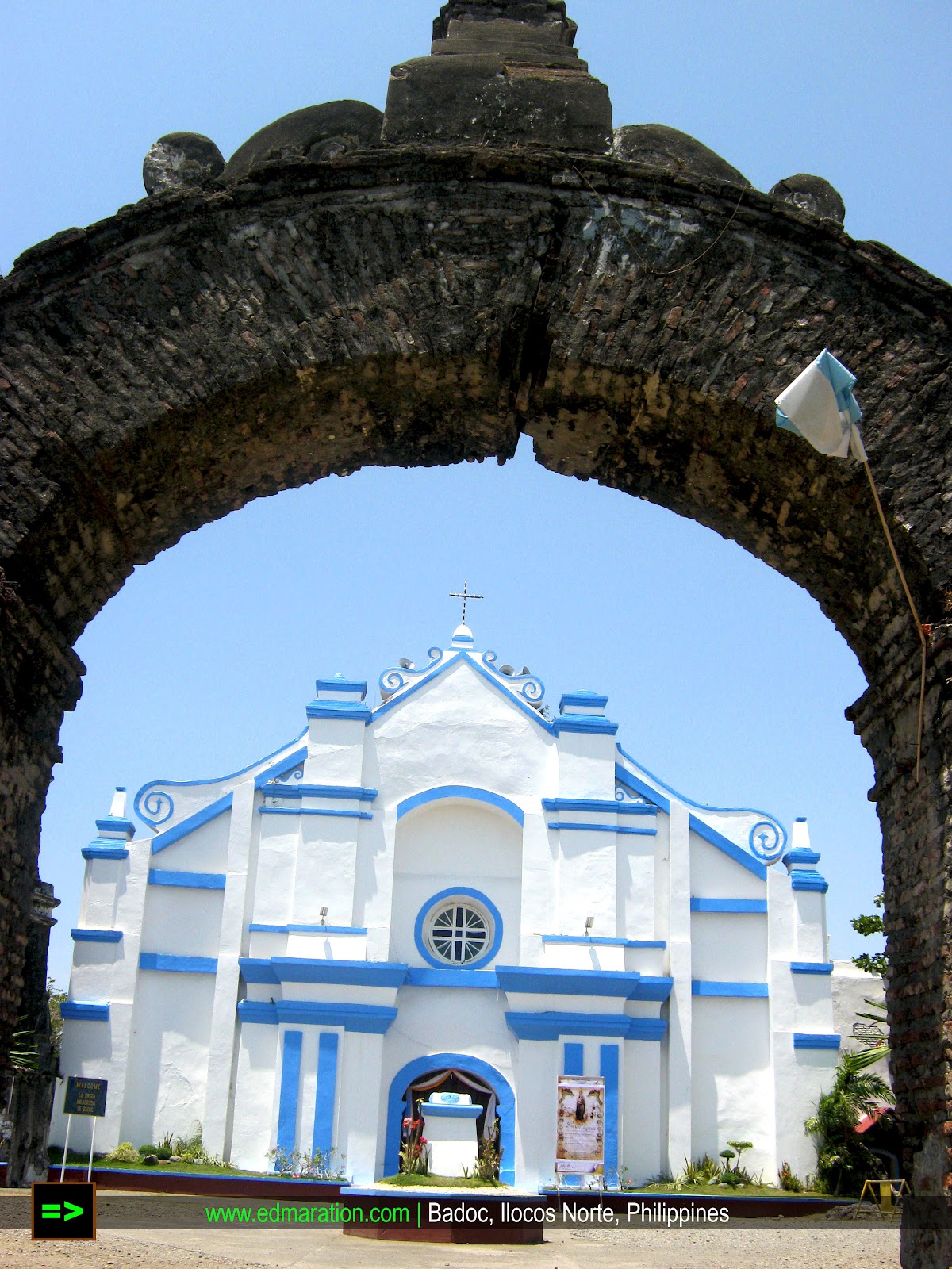 Badoc Church