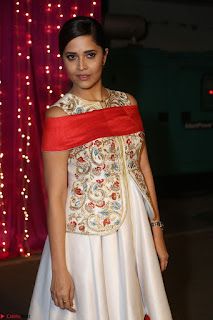 Anasuya in designer Anarkali Dress at Zee Telugu Apsara Awards 2017 05