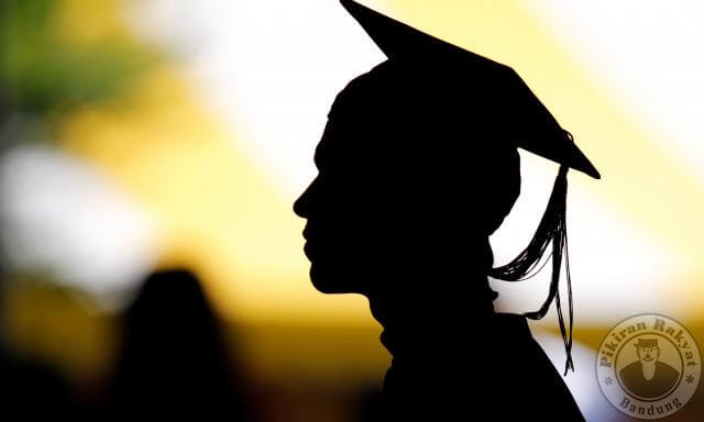Biaya Kuliah PPG Rp 10 Juta per Semester Silahkan Cek.... Biaya Kuliah PPG Rp 10 Juta per Semester Silahkan Cek....