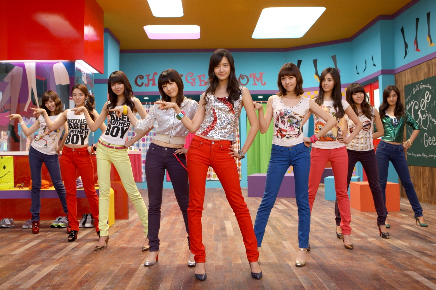 Girls Generation Uk Snsdfansuk Snsd Is Also Loved By