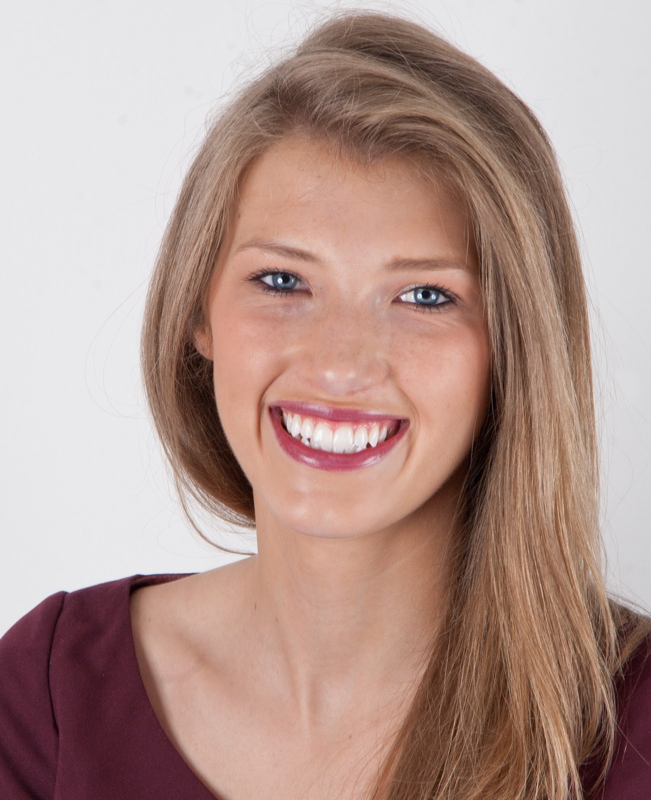 Sunderland Dentist Olivers Dental Studio Whiter Shade of Pale Miss