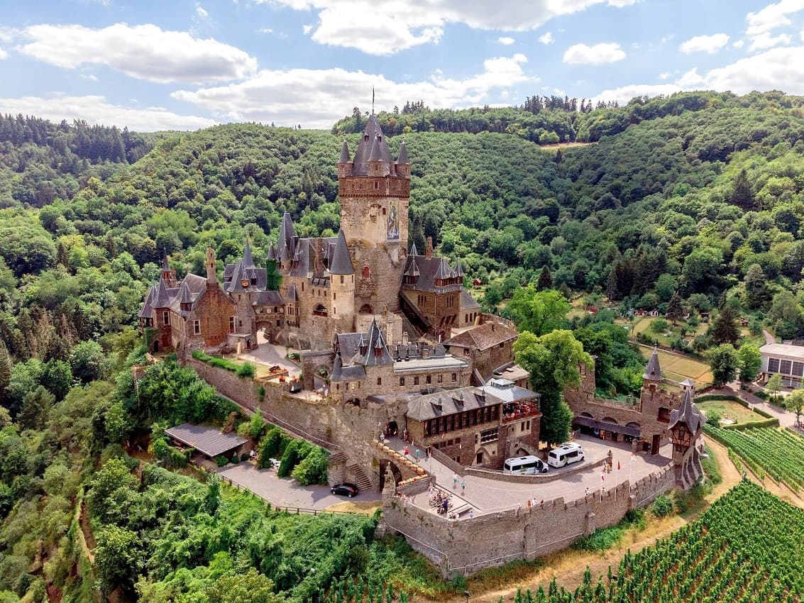 5 Castelos Incríveis pelo Mundo World by 2 Dicas de Viagem 5 Castelos Incríveis pelo Mundo World by 2 Dicas de Viagem