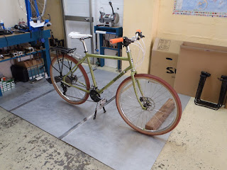 キャンプツーリング用に SURLY 【  ！！NEW ！！DISC TRUCKER 650b 】 を納車しました！！